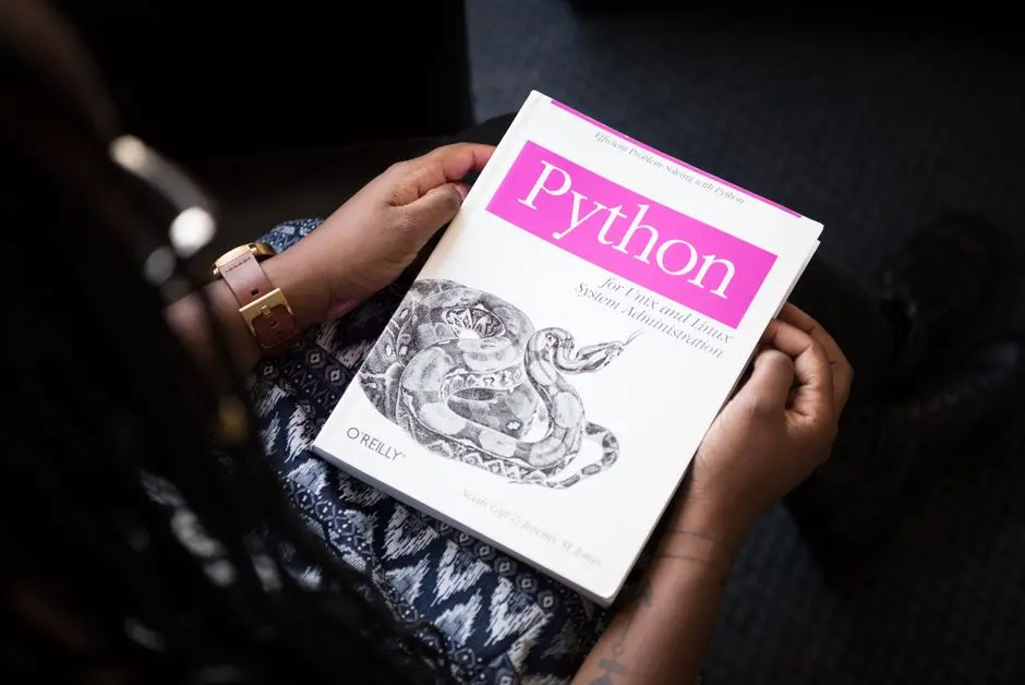 Elevate Python Code: Master Pylint, Flake8, Black