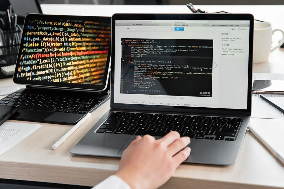 Forge Modular TypeScript Classes: Interface Extension Strategies
